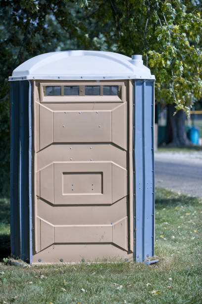 Best Luxury portable toilet rental  in North Crossett, AR